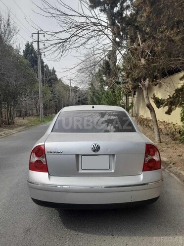 Volkswagen Passat 2004, 317,000 km - 1.8 l - Bakı