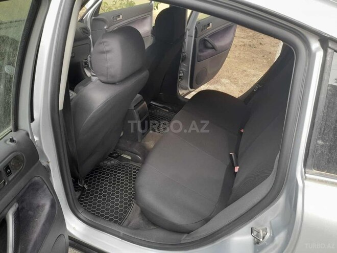 Volkswagen Passat 2004, 317,000 km - 1.8 l - Bakı