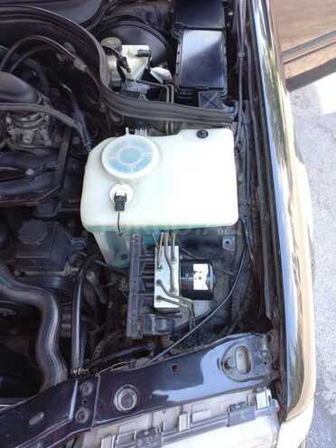 Mercedes C 200 1999, 335,000 km - 2.0 l - Bakı