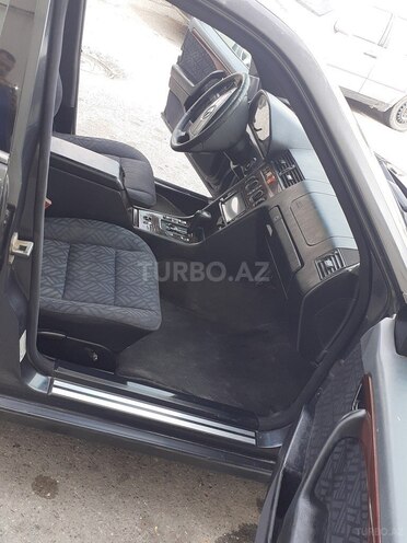 Mercedes C 220 1995, 252,258 km - 2.2 л - Bakı
