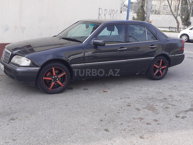 Mercedes C 220 1995, 252,258 km - 2.2 л - Bakı
