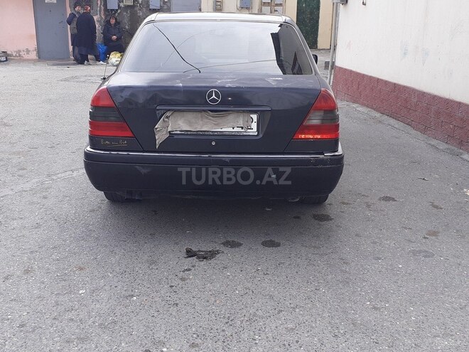 Mercedes C 220 1995, 252,258 km - 2.2 л - Bakı