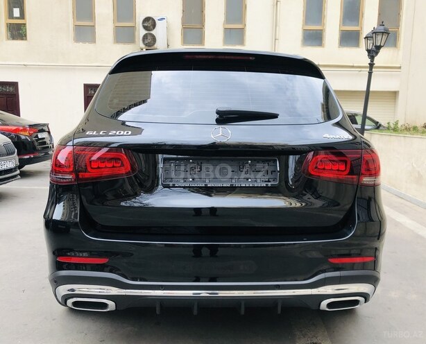 Mercedes GLC 200 4MATIC 2020, 27,339 km - 2.0 l - Bakı
