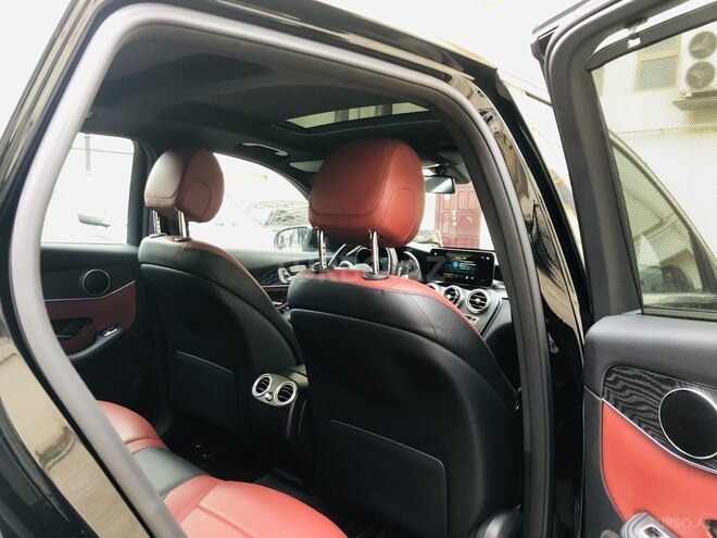 Mercedes GLC 200 4MATIC 2020, 27,339 km - 2.0 l - Bakı
