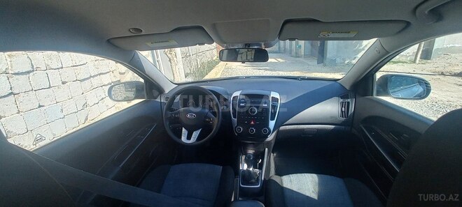 Kia Ceed 2010, 185,000 km - 1.4 l - Bakı