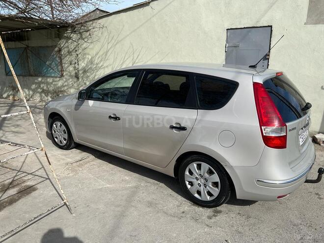 Hyundai i30 2008, 220,000 km - 1.6 л - Sumqayıt