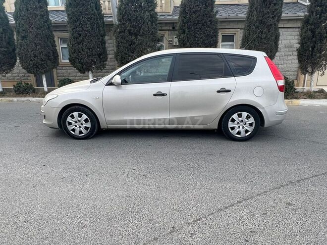 Hyundai i30 2008, 220,000 km - 1.6 л - Sumqayıt