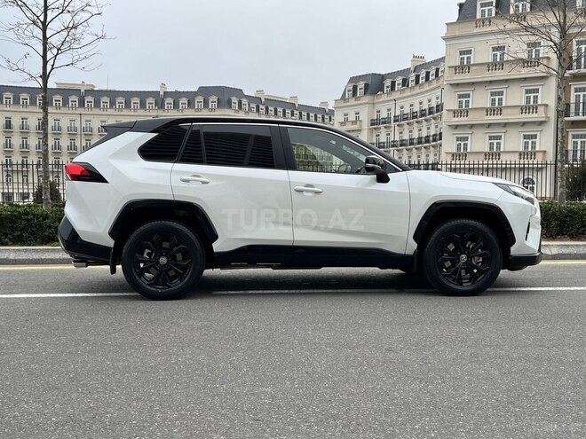 Toyota RAV4 2022, 12,700 km - 2.5 l - Bakı