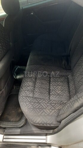 Mercedes C 220 1995, 286,000 km - 2.2 l - Şəki