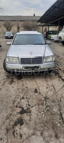 Mercedes C 220 1995, 286,000 km - 2.2 l - Şəki