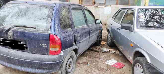 Opel Corsa 1998, 400,000 km - 1.4 l - Bakı