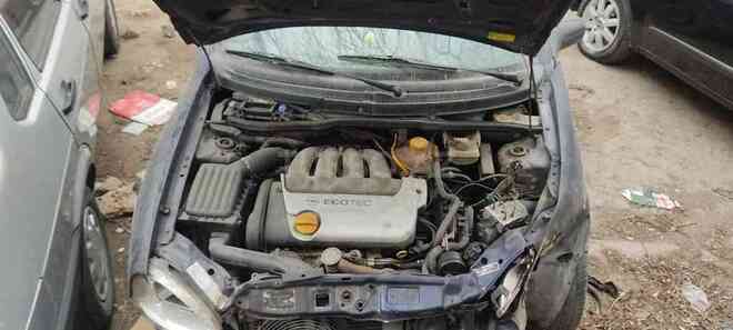 Opel Corsa 1998, 400,000 km - 1.4 l - Bakı