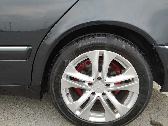 Mercedes E 230 1997, 235,556 km - 2.3 l - Sumqayıt