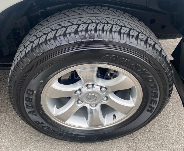 Toyota Prado 2009, 195,000 km - 2.7 l - Bakı