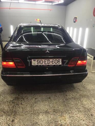 Mercedes E 320 2001, 430,000 km - 3.2 l - Bakı