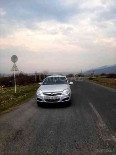 Opel Astra 2007, 127,000 km - 1.4 л - Şəki