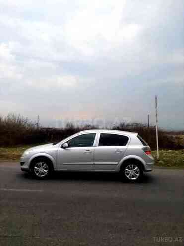 Opel Astra 2007, 127,000 km - 1.4 л - Şəki