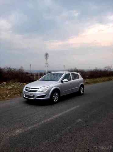 Opel Astra 2007, 127,000 km - 1.4 л - Şəki