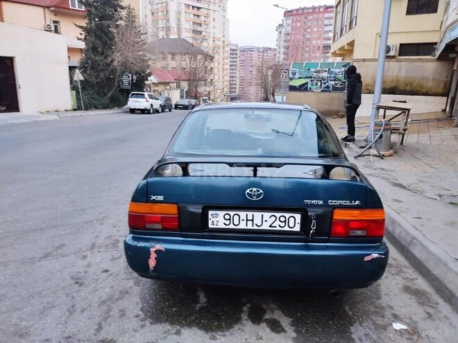 Toyota Corolla 1996, 470,000 km - 1.3 l - Bakı