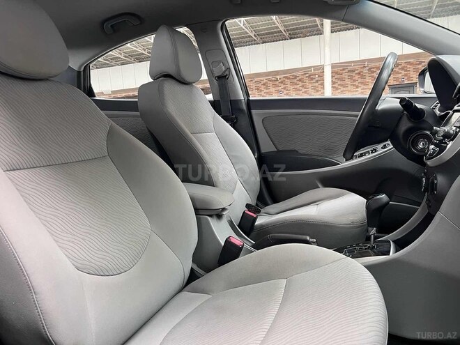 Hyundai Accent 2012, 86,745 km - 1.6 l - Gəncə