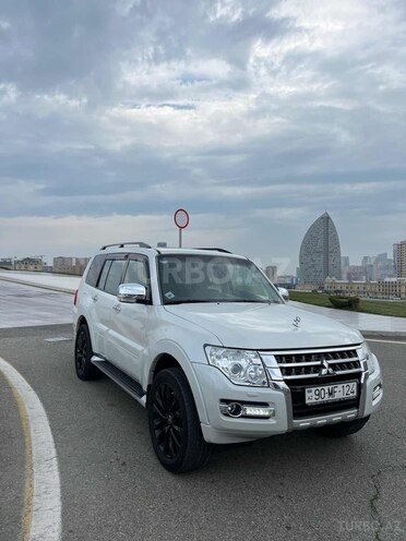 Mitsubishi Pajero 2014, 109,000 km - 3.8 l - Bakı