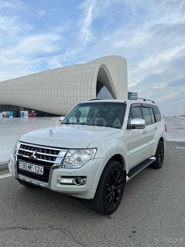Mitsubishi Pajero 2014, 109,000 km - 3.8 l - Bakı