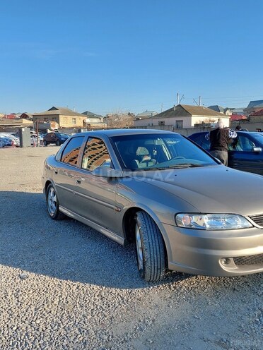 Opel Vectra 1997, 32,000 km - 1.8 л - Bakı