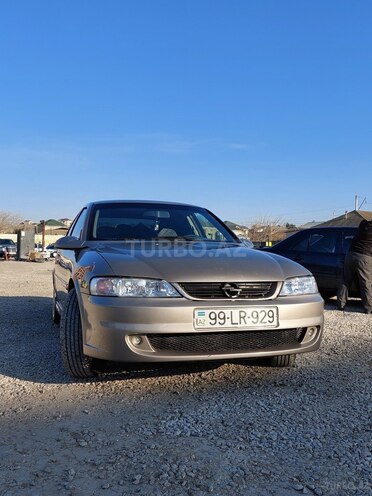 Opel Vectra 1997, 32,000 km - 1.8 л - Bakı
