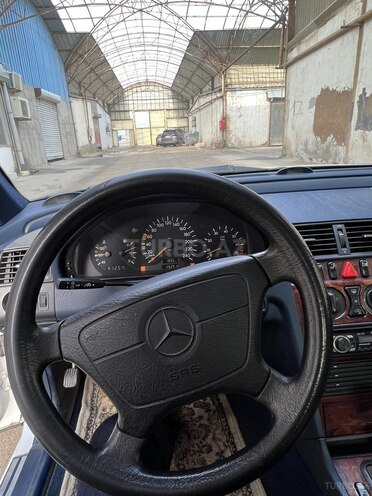Mercedes C 200 1998, 262,510 km - 2.0 l - Bakı