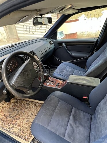 Mercedes C 200 1998, 262,510 km - 2.0 l - Bakı