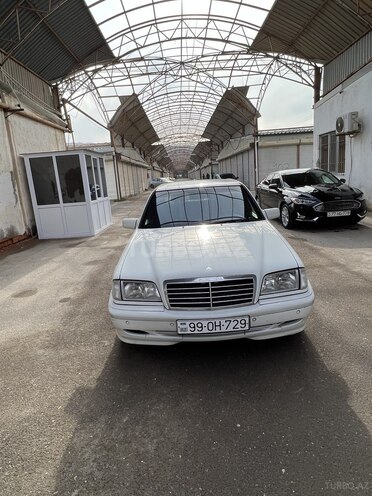 Mercedes C 200 1998, 262,510 km - 2.0 l - Bakı