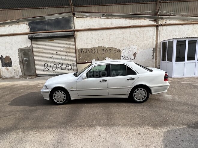 Mercedes C 200 1998, 262,510 km - 2.0 l - Bakı