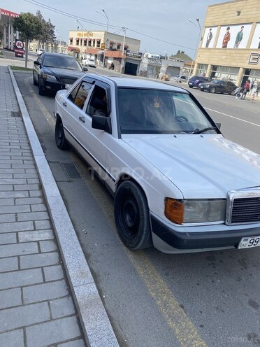 Mercedes 190 1987, 121,200 km - 2.0 л - Bakı