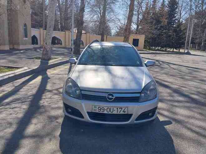 Opel Astra 2005, 250,000 km - 1.4 l - Mingəçevir