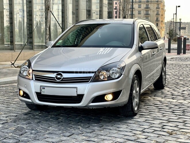 Opel Astra 2008, 330,000 km - 1.3 l - Bakı
