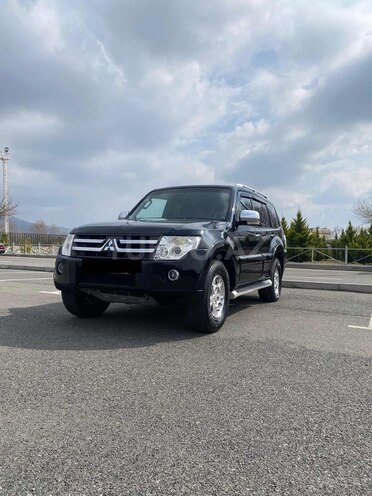 Mitsubishi Pajero 2007, 256,000 km - 3.0 l - Şəki