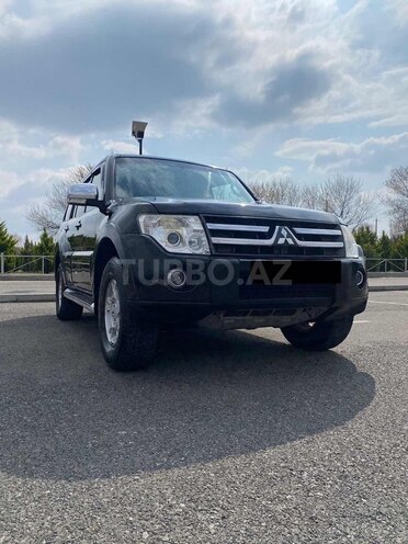 Mitsubishi Pajero 2007, 256,000 km - 3.0 l - Şəki