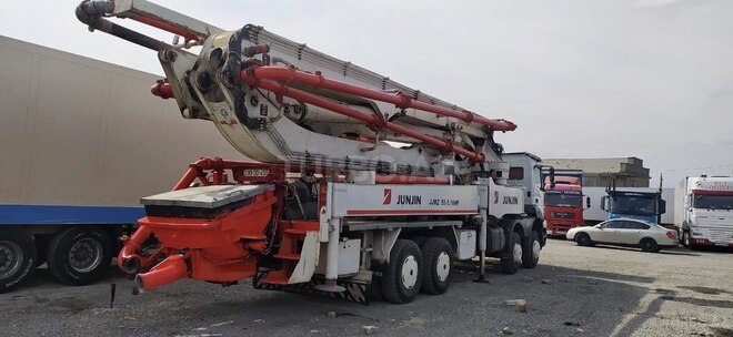 Mercedes Axor 4140 2010, 355,000 km - 12.0 л - Bakı