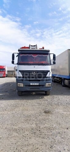 Mercedes Axor 4140 2010, 355,000 km - 12.0 л - Bakı