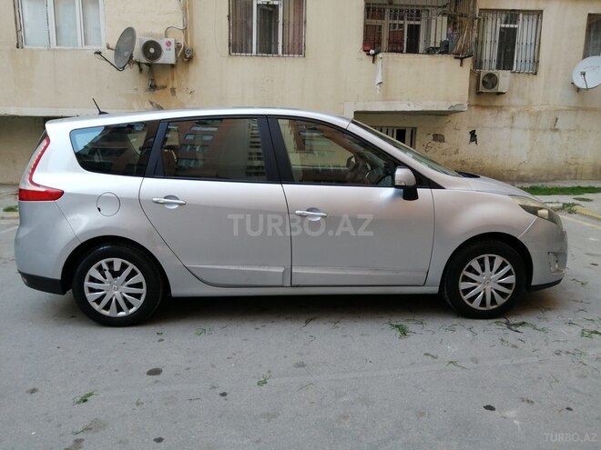 Renault Grand Scenic 2010, 263,000 km - 1.5 л - Bakı