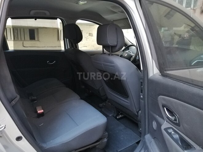 Renault Grand Scenic 2010, 263,000 km - 1.5 л - Bakı