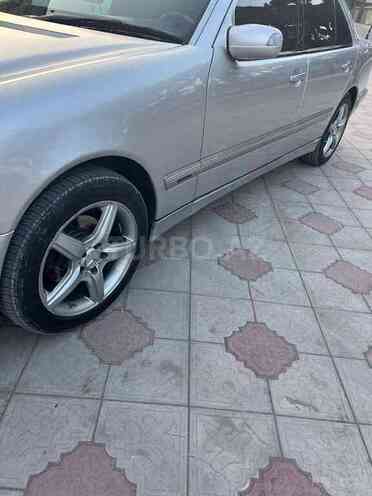 Mercedes E 200 2000, 270,000 km - 2.0 l - Şəmkir