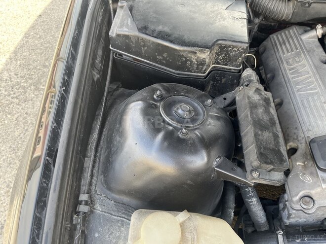 BMW 318 1995, 307,000 km - 1.8 l - Bakı