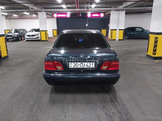 Mercedes E 230 1997, 175,000 km - 2.3 l - Gəncə