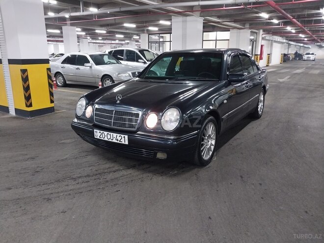 Mercedes E 230 1997, 175,000 km - 2.3 l - Gəncə