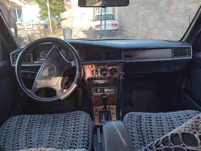 Mercedes 190 1992, 201,000 km - 2.3 л - Mingəçevir