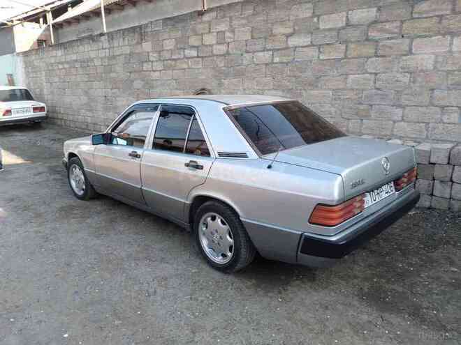 Mercedes 190 1992, 201,000 km - 2.3 л - Mingəçevir
