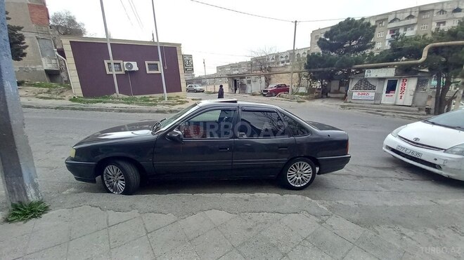 Opel Vectra 1992, 300,000 km - 1.8 l - Bakı