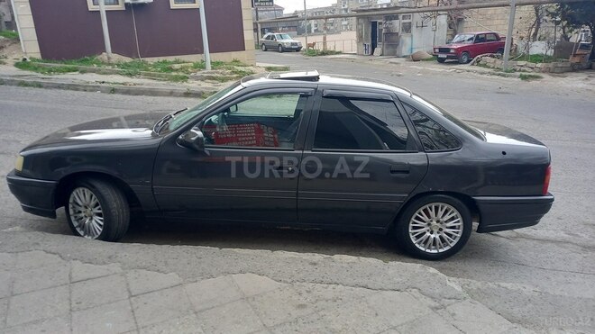 Opel Vectra 1992, 300,000 km - 1.8 l - Bakı