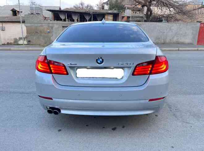 BMW 528 2012, 187,000 km - 2.0 l - Gəncə